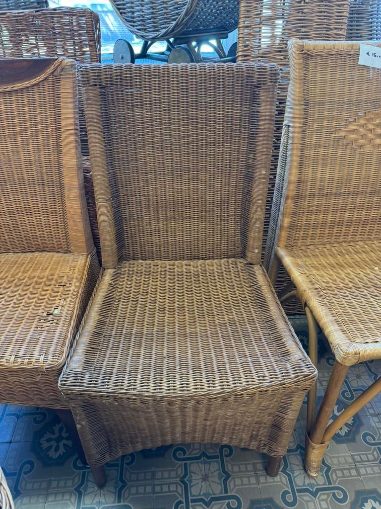 Donkere rotan stoel, Huis en Inrichting, Stoelen, Ophalen, Gebruikt, Bruin, Riet of Rotan