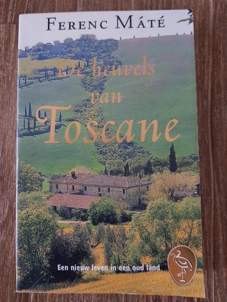 De heuvels van Toscane - Ference Mate, Boeken, Romans, Zo goed als nieuw, Ophalen of Verzenden