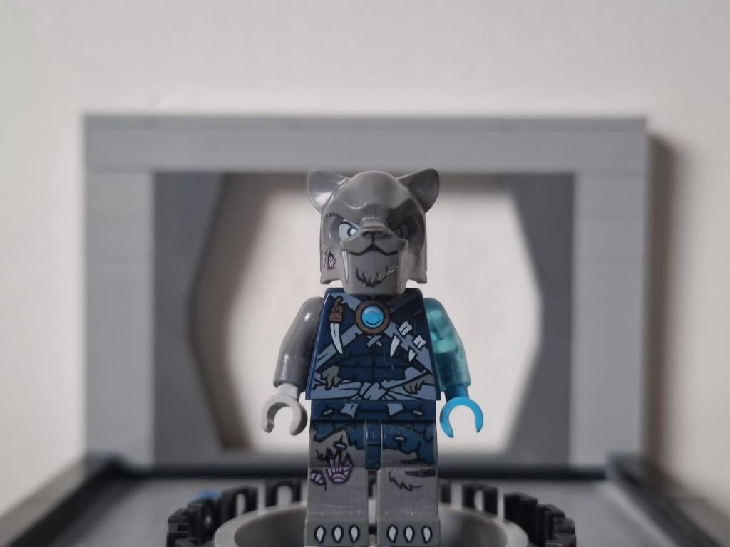 LEGO Chima - minifiguur - loc078 - Stealthor, Ophalen of Verzenden, Zo goed als nieuw, Losse stenen, Lego