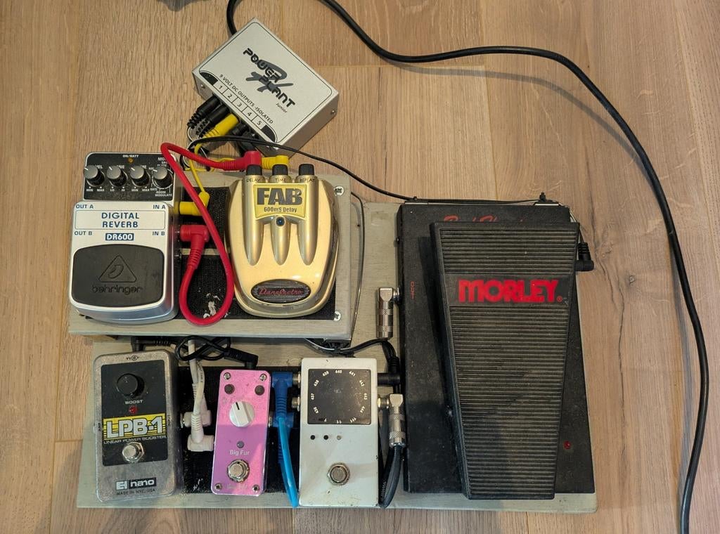 Gitaarpedalen, voeding en pedalboard (compleet of los), Muziek en Instrumenten, Effecten, Ophalen of Verzenden, Gebruikt, Delay of Echo