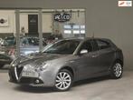 Alfa Romeo Giulietta 1.4T Sprint Vol leder / Carplay / Led, Auto's, Gebruikt, USB, Bedrijf, Handgeschakeld