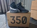 Yeezy 350 Boost V2 - 'Oreo' - maat 42 2/3, Kleding | Heren, Schoenen, Zwart, Ophalen of Verzenden, Adidas, Sneakers of Gympen