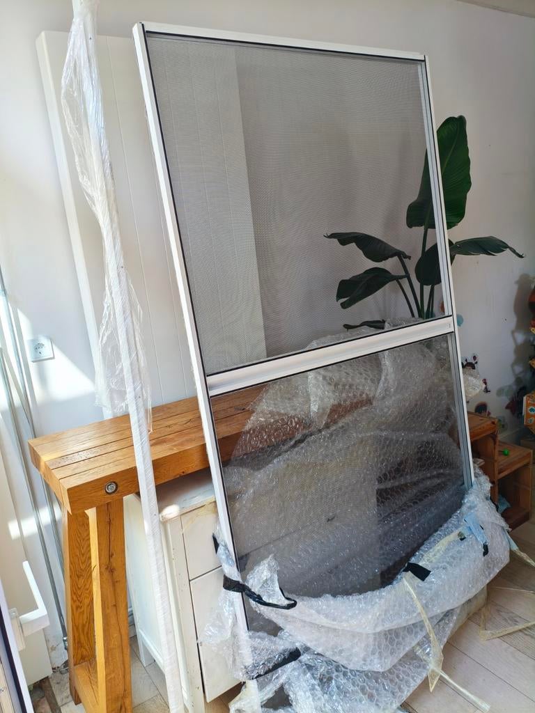 Hordeur 2.25m x 1.13m met bevestigingsmateriaal, Doe-het-zelf en Verbouw, Deuren en Horren, 215 cm of meer, Hordeur, Nieuw, Schuifdeur