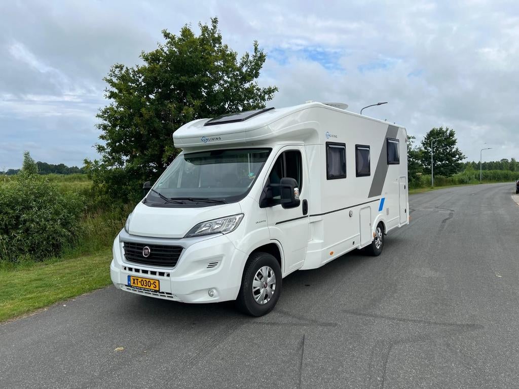 Last minute even weg? Huur onze 5pers. Camper!, Caravans en Kamperen, Verhuur