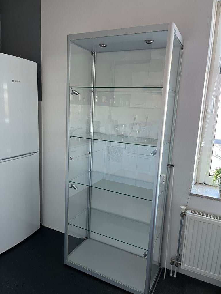 Vitrine kast te koop…., Zo goed als nieuw, 150 tot 200 cm, 25 tot 50 cm, 50 tot 100 cm