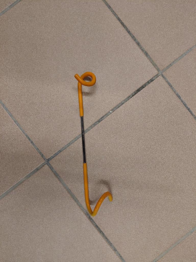 Handige ophanghaak voor voortent of caravan, Ophalen of Verzenden, Gebruikt