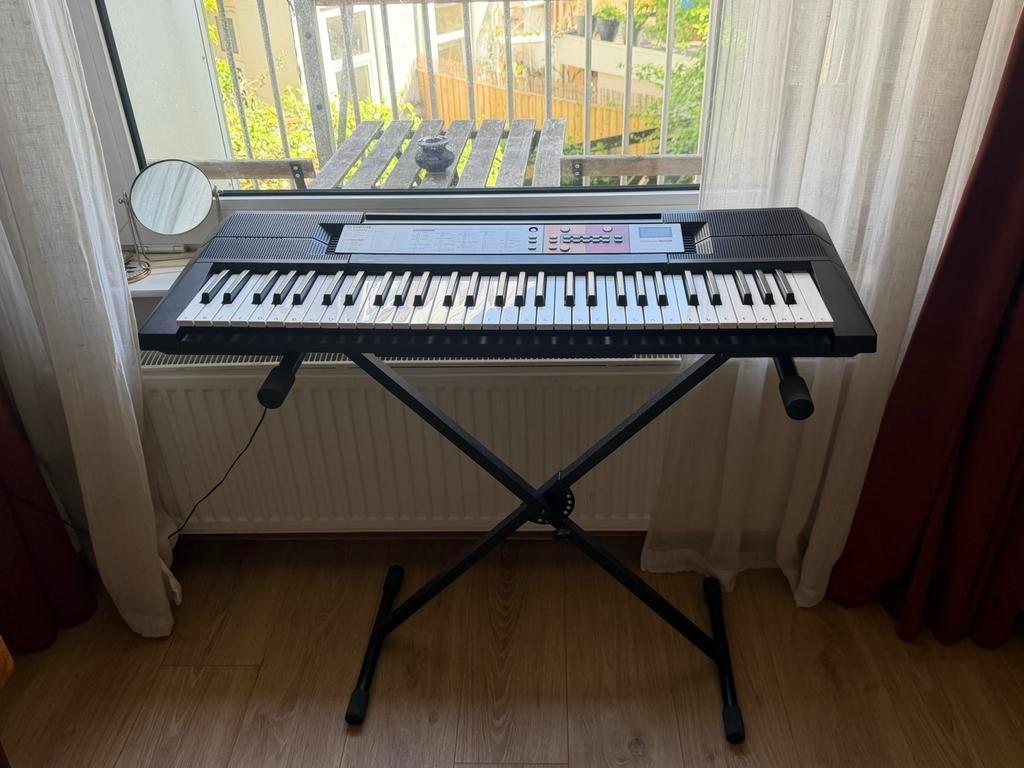 Yamaha keyboard PSR-F50, Muziek en Instrumenten, Keyboards, Ophalen, Zo goed als nieuw, 61 toetsen, Yamaha