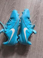 Nike voetbalschoenen maat 33,5, Maat XS of kleiner, Ophalen of Verzenden, Gebruikt, Schoenen