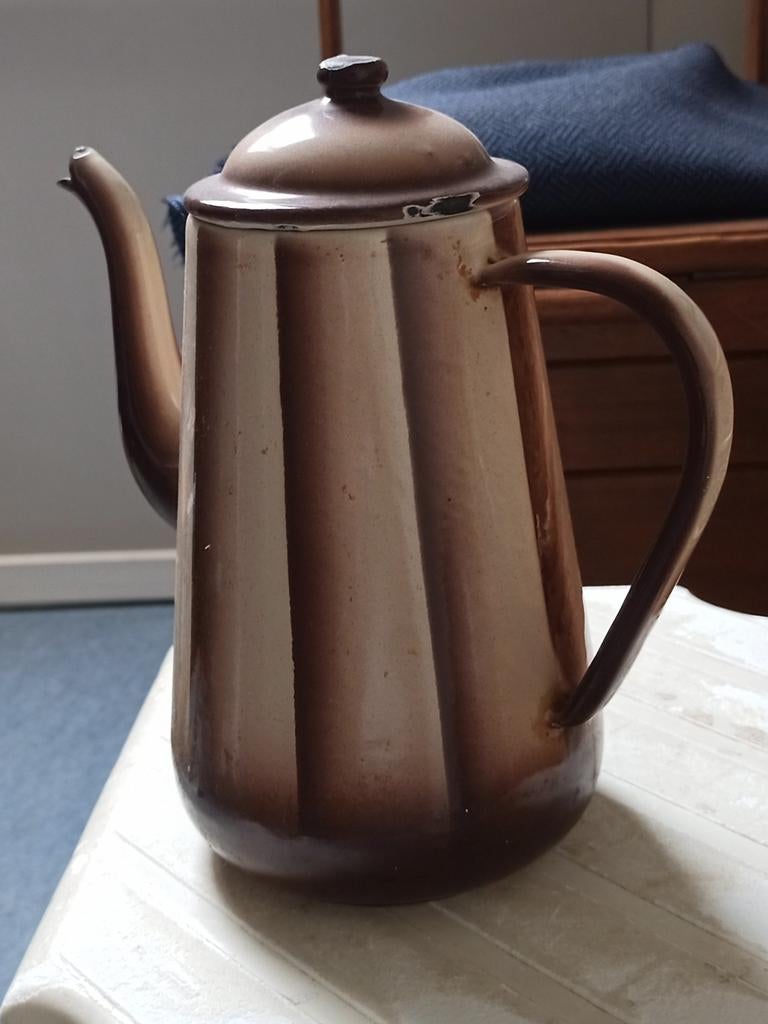 Vintage emaille koffiepot bruin gestreept, Ophalen of Verzenden