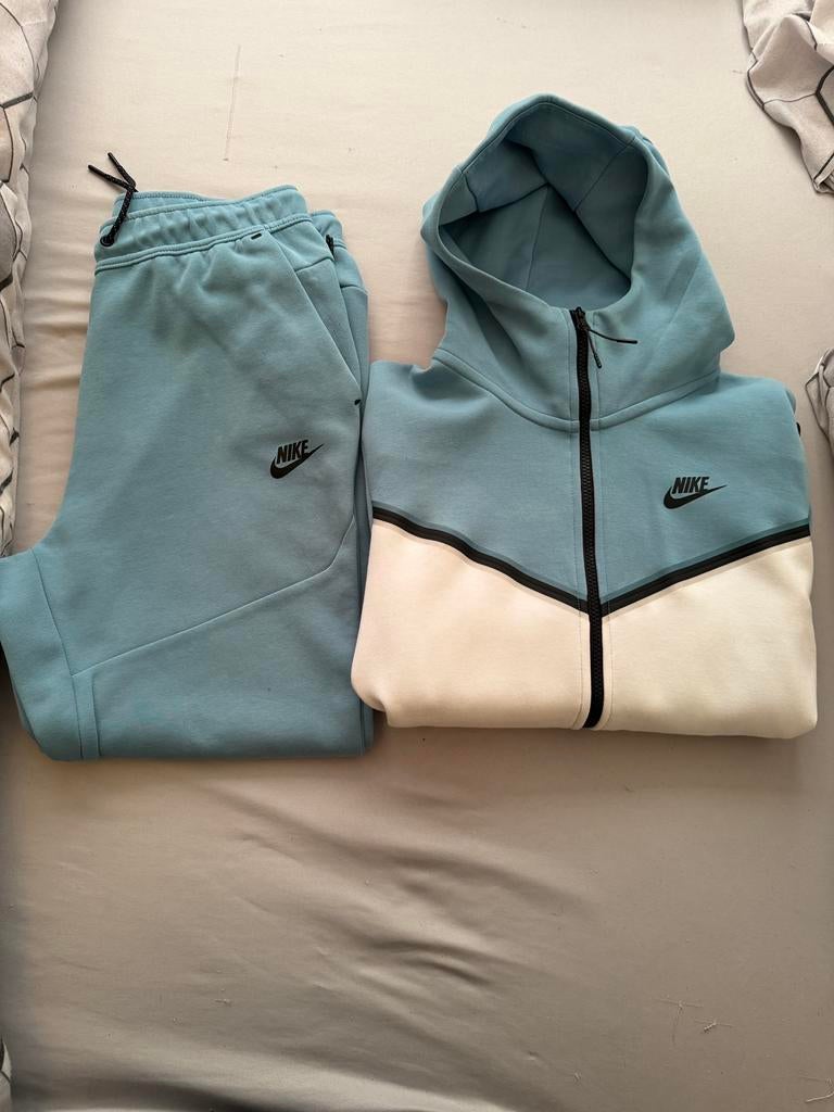 Nike tech pak, Verzenden, Zo goed als nieuw