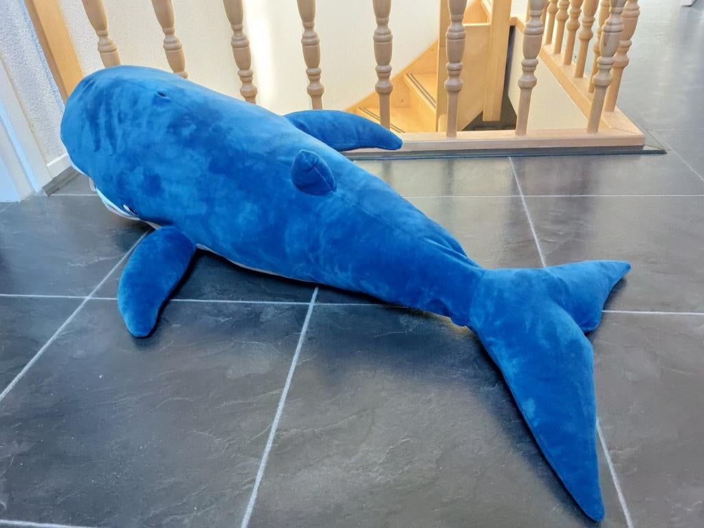 IKEA vinvis knuffel walvis blavingad 100 cm, Ophalen of Verzenden, Overige typen