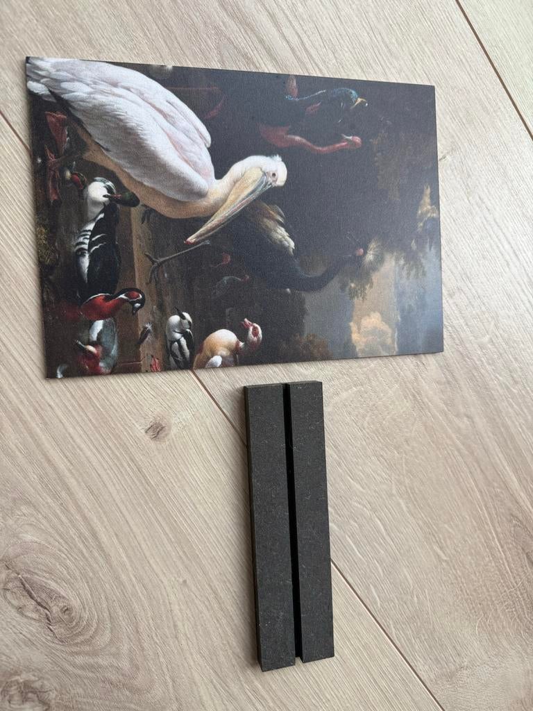 Decoratieve print met vogels en standaard, Ophalen of Verzenden, Zo goed als nieuw, Print, Minder dan 50 cm