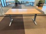 Instelbaar bureau / tafel met schroef, 30 stuks, Huis en Inrichting, Bureaus, Ophalen of Verzenden, In hoogte verstelbaar, Gebruikt