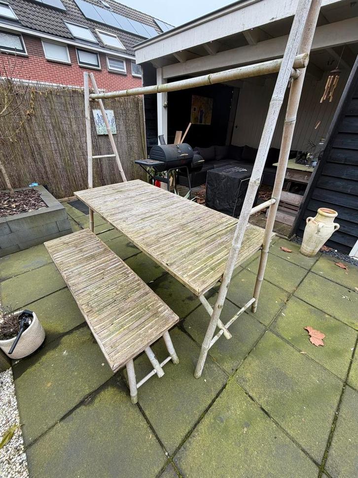 Gebruikte tuinset - Gratis af te halen voor opknappers, Tuin en Terras, Tuinsets en Loungesets, Gebruikt, Tuinset, Hout, 2 zitplaatsen