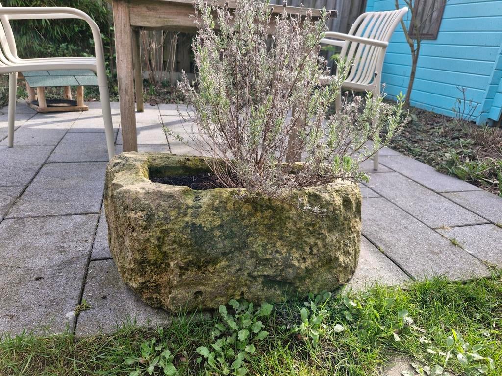 Zandstenen bloembak, Ophalen, Rond, Hout, Minder dan 30 cm