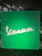 Pracht Vespa dealer lichtbak, Ophalen, Motoren