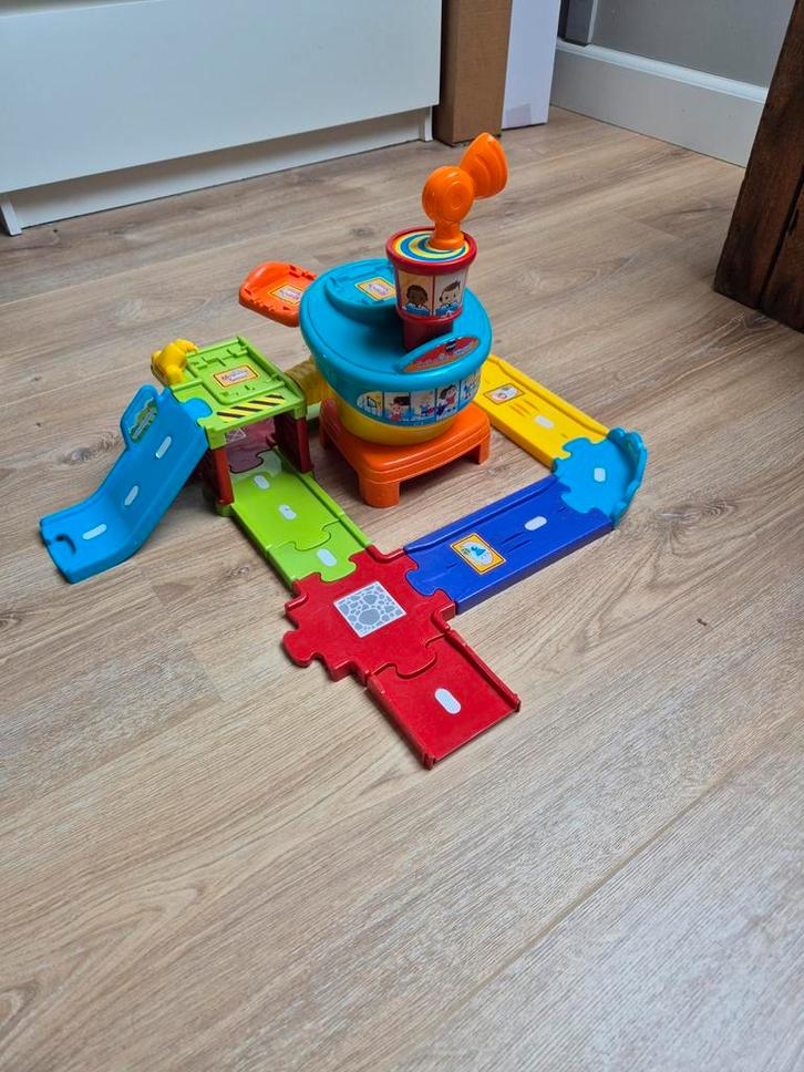 VTech Toet Toet Auto's Vliegveld, Kinderen en Baby's, Speelgoed | Vtech, Gebruikt, 6 maanden tot 2 jaar, Ophalen