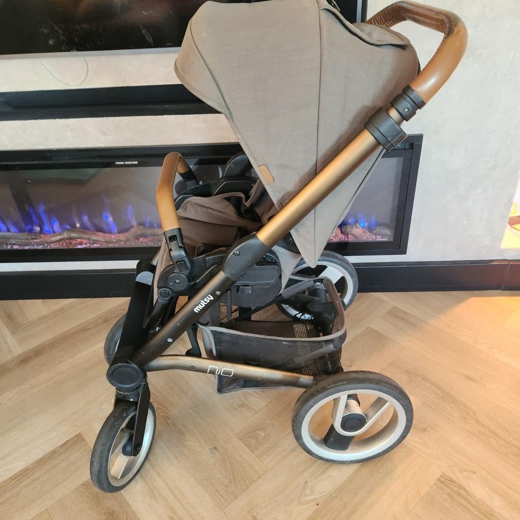 Mutsy Nio Kinderwagen, Kinderwagen, Gebruikt, Ophalen of Verzenden, Mutsy