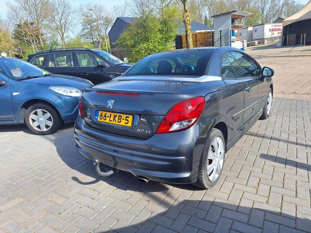 Peugeot 207 CC 1.6 THP Sport / APK november 2026, Auto's, Gebruikt, 4 cilinders, 4 stoelen, Handgeschakeld