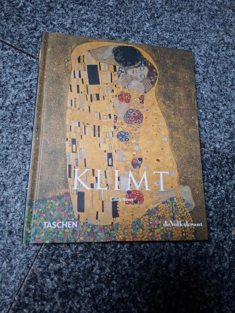 Gilles Neret - Klimt, Boeken, Ophalen of Verzenden, Gelezen