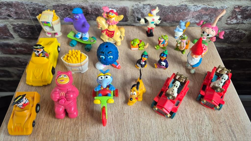Mc Donalds, Disney, kindersurprise poppetjes jaren 80/90, Verzamelen, Poppetjes en Figuurtjes, Ophalen of Verzenden