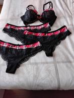 Hunkemöller 4-delige lingerieset: BH 80D & 3 slips maat l, Hunkemöller, Ophalen of Verzenden, Zwart, Setje