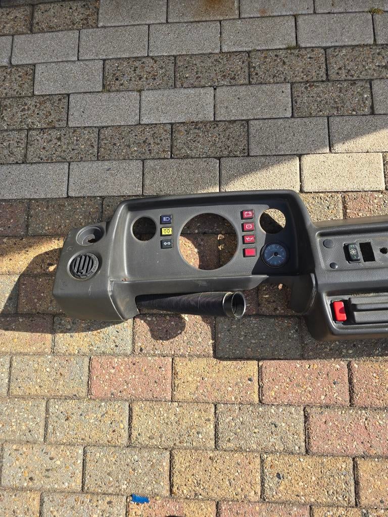 Te koop dashboard mercedes tn t1 307 407 409 410 611, Auto-onderdelen, Ophalen of Verzenden, Gebruikt, Mercedes-Benz