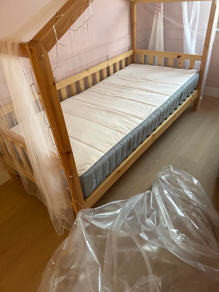 Laatste kans. Nieuw IKEA Vestmarka matras 90x200, Huis en Inrichting, Slaapkamer | Matrassen en Bedbodems, Ophalen, 90 cm, Eenpersoons