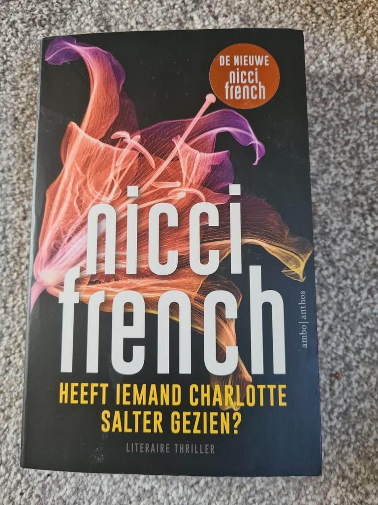 Nicci French - Heeft iemand Charlotte Salter gezien?, Ophalen of Verzenden, Gelezen, Nicci French