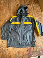 Nieuwe Hema Regenjas - maat 122 / 128 - grijs geel, Kinderen en Baby's, Kinderkleding | Maat 122, Jongen of Meisje, Nieuw, Ophalen of Verzenden