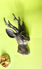 Broche hert hoofdje , gesigneerd, Sieraden, Tassen en Uiterlijk, Broches, Ophalen of Verzenden, Zo goed als nieuw, Overige materialen