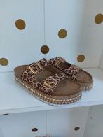 Slippers panterprint, maat 39, Ophalen of Verzenden, Zo goed als nieuw, Overige kleuren