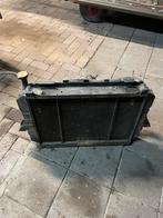 Radiateur Nissan Patrol 260 benzine, ruitenwisser  motor 12V, Auto-onderdelen, Ophalen, Nissan
