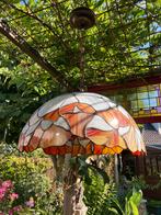 Kleurrijke Tiffany like hanglamp, Ophalen, Zo goed als nieuw