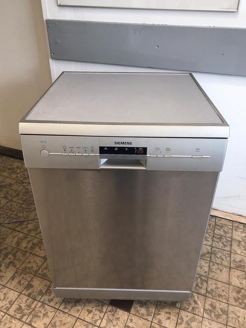 Te koop RvS Vaatwasser Siemens A+ in TopStaat, Witgoed en Apparatuur, Vaatwasmachines, Gebruikt, Vrijstaand, Minder dan 85 cm