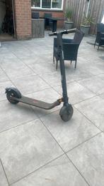 Een elektrische step, Fietsen en Brommers, Steps, Ophalen, Zo goed als nieuw, Elektrische step (E-scooter)