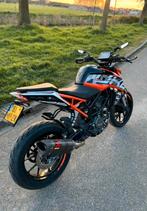 Ktm duke 125 2017.  11kw a1 125cc, Fietsen en Brommers, Brommers | Derbi, Ophalen, Zo goed als nieuw