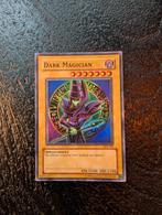 Dark Magician (SYE-001), Ophalen of Verzenden, Gebruikt, Losse kaart, Foil