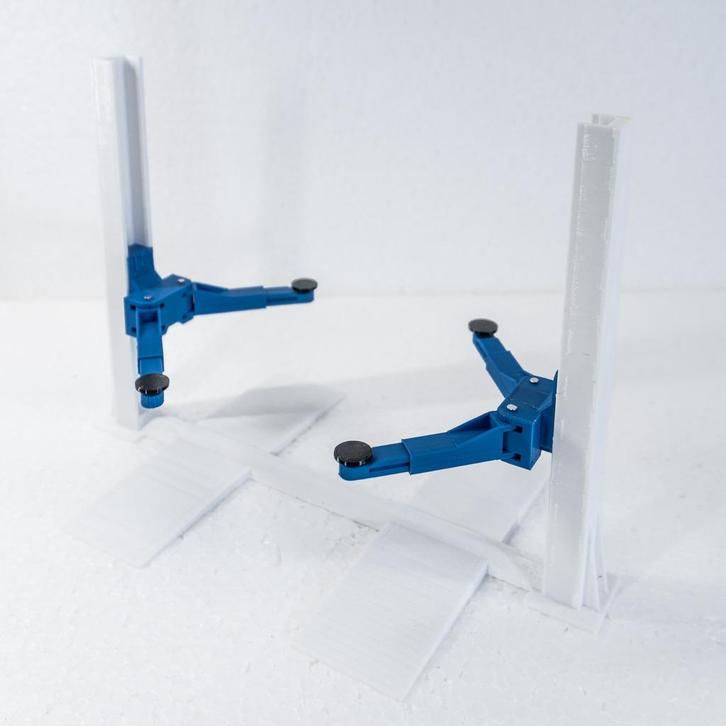 1:18 miniatuur tweekoloms hefbrug autobrug wit-blauw diorama, Hobby en Vrije tijd, Modelbouw | Figuren en Diorama's, Nieuw, Diorama