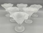 6 Italiaanse sorbetcoupes/ ijscoupes - matglas- decoratief!, Glas of Glazen, Gebruikt, Ophalen of Verzenden, Glas