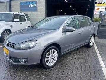 Volkswagen Golf 1.2 TSI Highline BlueMotion Nieuwe Apk! beschikbaar voor biedingen