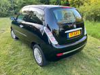 Lancia Ypsilon, Argento, Airco, Nieuwe APK!!, Auto's, Lancia, Voorwielaandrijving, 400 kg, Zwart, Origineel Nederlands