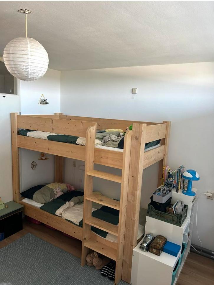 Stapelbed steigerhout - met lattenbodems - 90x200cm, Kinderen en Baby's, Kinderkamer | Stapelbedden en Hoogslapers, Gebruikt, Stapelbed