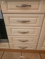 22 stuks keukenkastjesgrepen,nog netjes. 10€, Minder dan 50 cm, Gebruikt, Ophalen of Verzenden, Minder dan 25 cm
