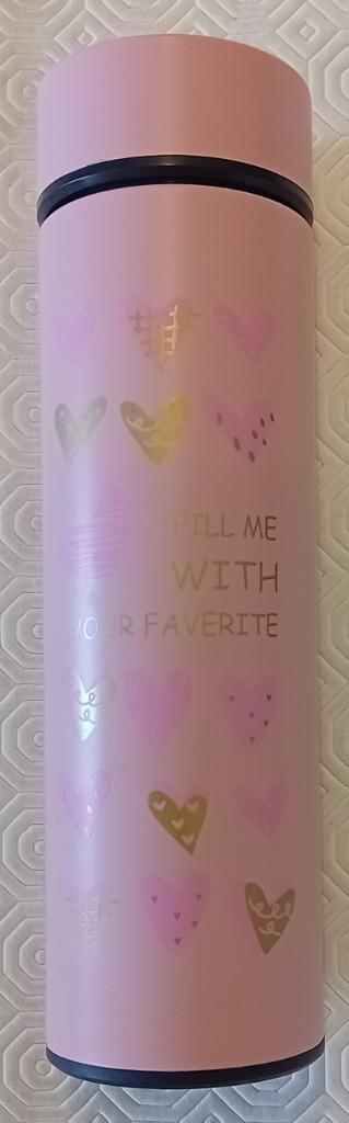 Een roze, metalen drinkbeker - thermos met deksel, ZGAN.  beschikbaar voor biedingen