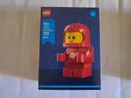 Lego 40767 – Up-scaled baby astronaut, Ophalen of Verzenden, Nieuw, Complete set, Lego