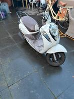 Sym mio, Fietsen en Brommers, Scooters | SYM, Gebruikt, Benzine, Maximaal 25 km/u, Ophalen