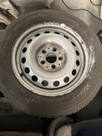 Originele set winterbanden op stalen velg - Mercedes vito, Auto-onderdelen, Bestelwagen, 16 inch, Banden en Velgen, Nieuw