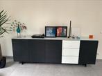 Mintjens cascade dressoir zwart melkglas eikenhout, Huis en Inrichting, Ophalen, Eikenhout, Zo goed als nieuw, 200 cm of meer