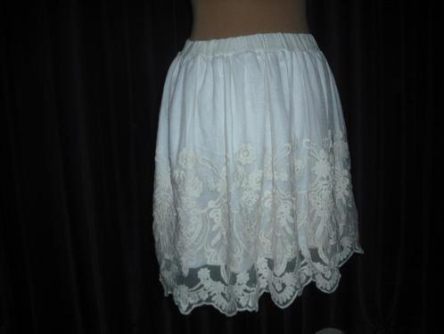 kort rokje ; maat Small, Kleding | Dames, Rokken, Zo goed als nieuw, Maat 36 (S), Wit, Boven de knie, Verzenden